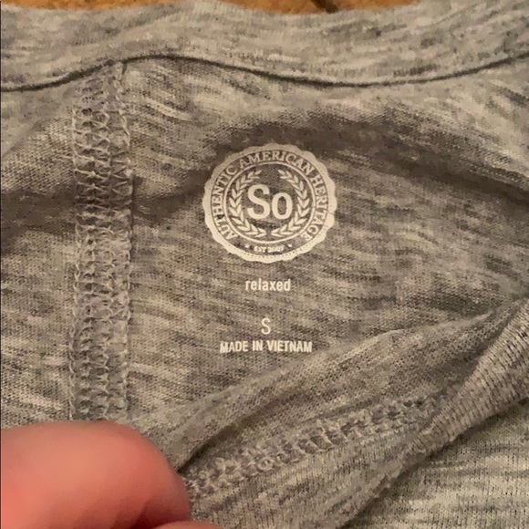 Plain grey shirt super soft - Picture 2 of 2